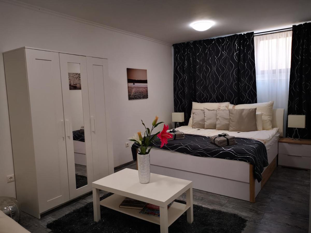 Апартаменты Luxury Basement In The Surrounding Of Budapest Модьород Экстерьер фото